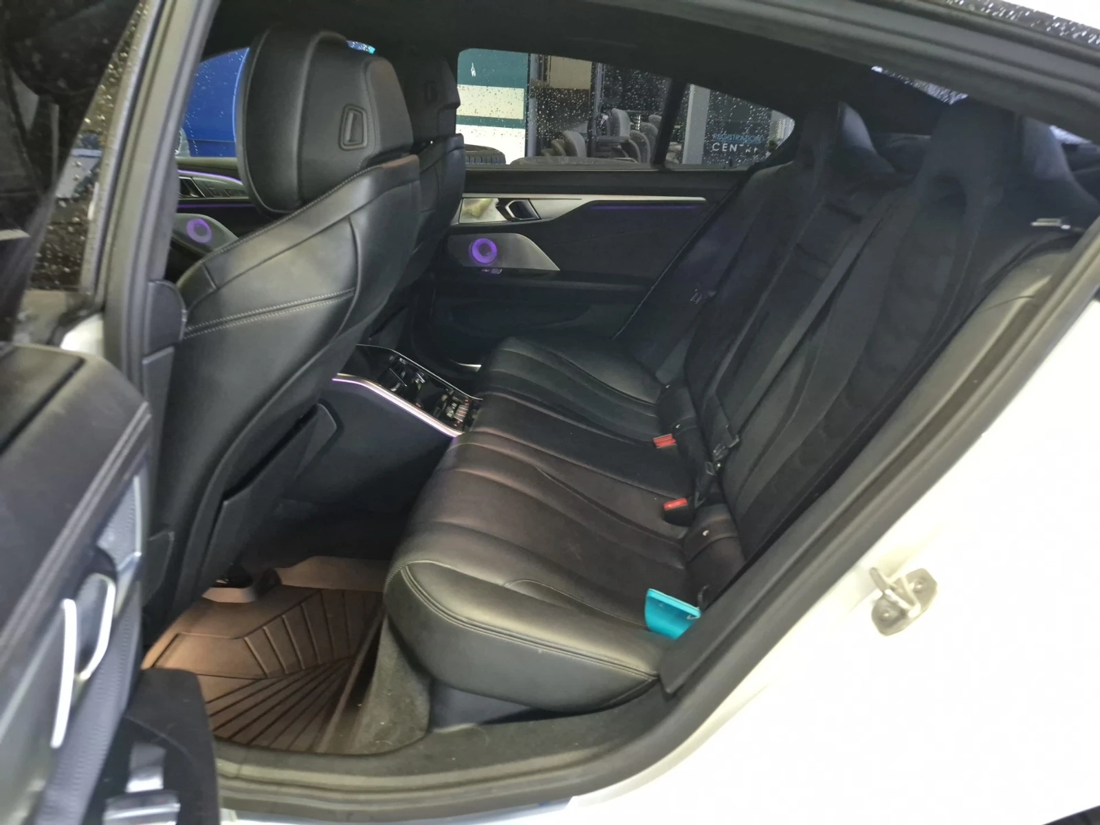 BMW 850 X-Drive * * CARFAX * * АВТО КРЕДИТ * * , снимка 7 - Автомобили и джипове - 54070310