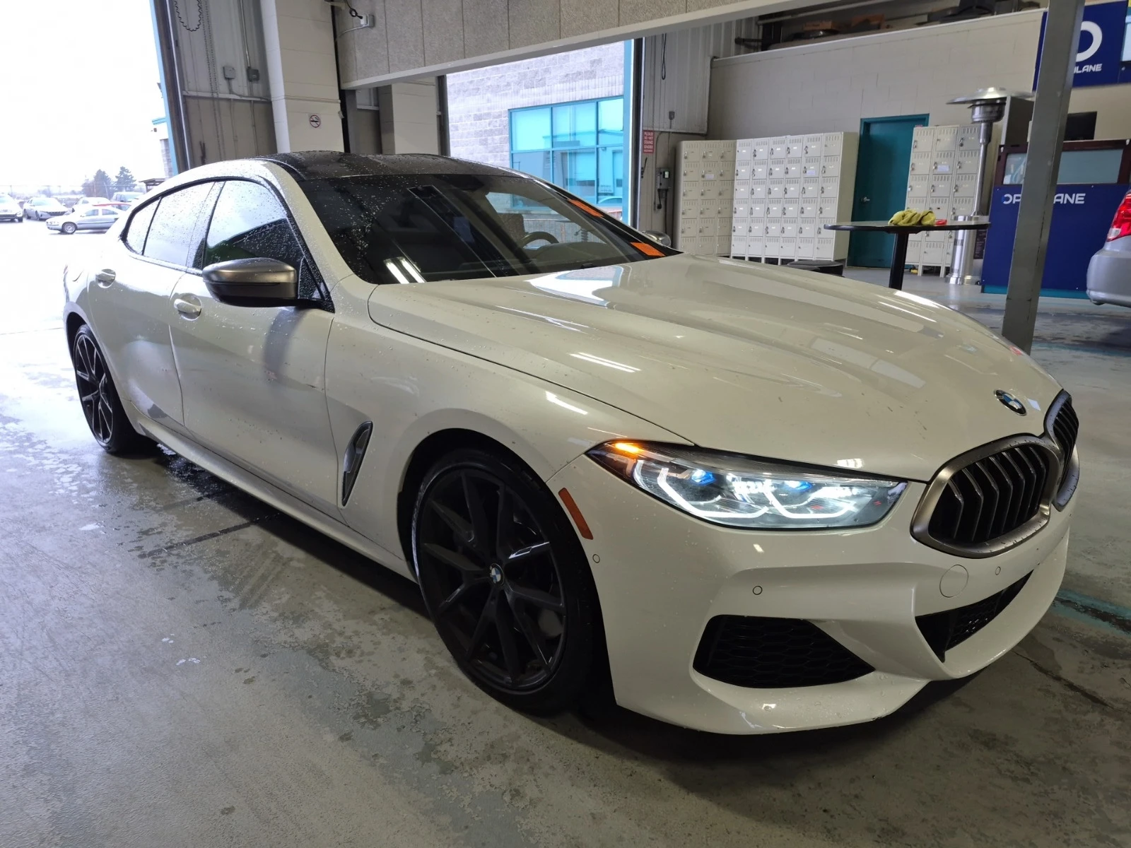 BMW 850 X-Drive * * CARFAX * * АВТО КРЕДИТ * * , снимка 2 - Автомобили и джипове - 54070310