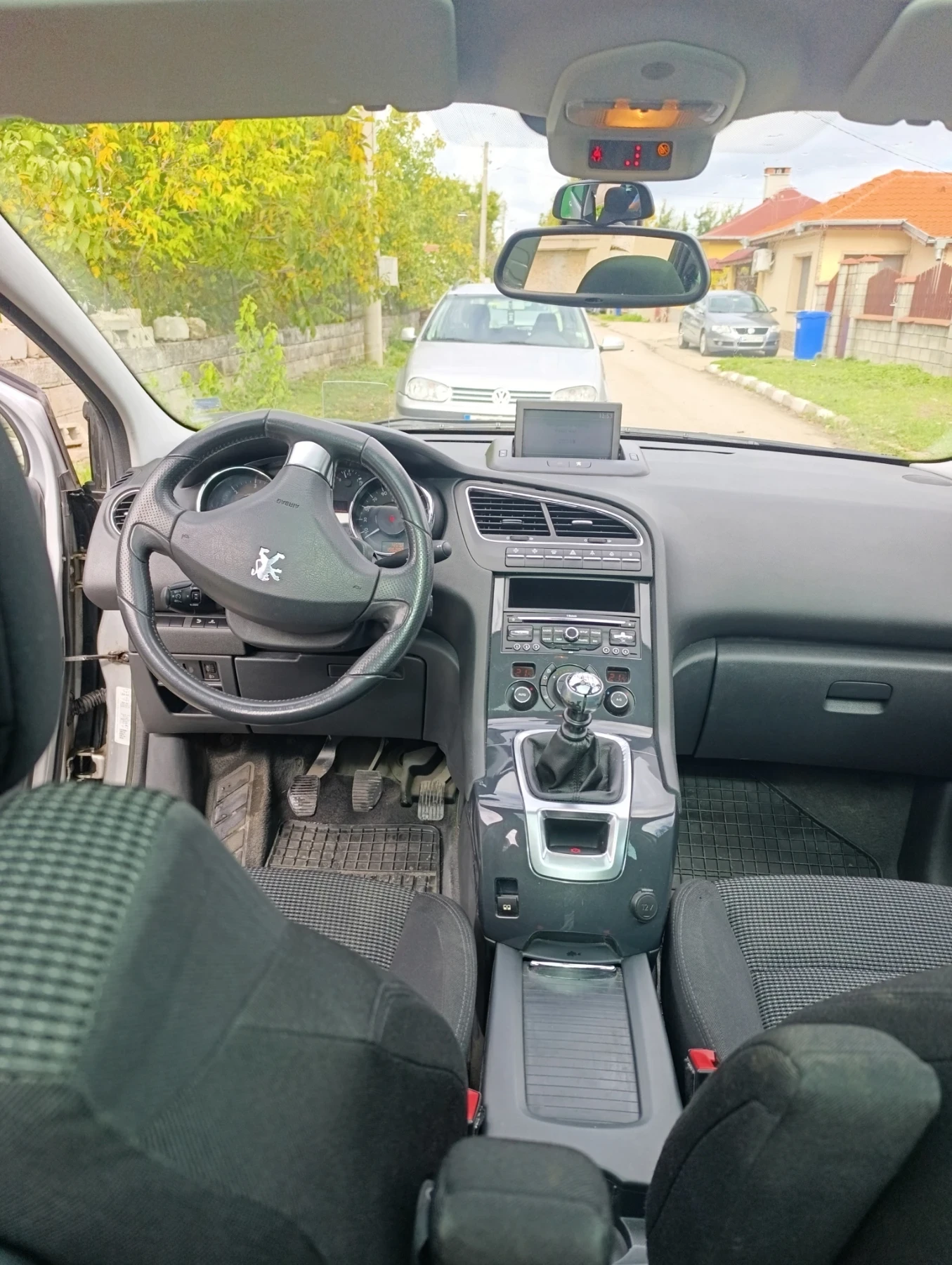 Peugeot 5008 2.0 Blue HDI, снимка 4 - Автомобили и джипове - 54098569