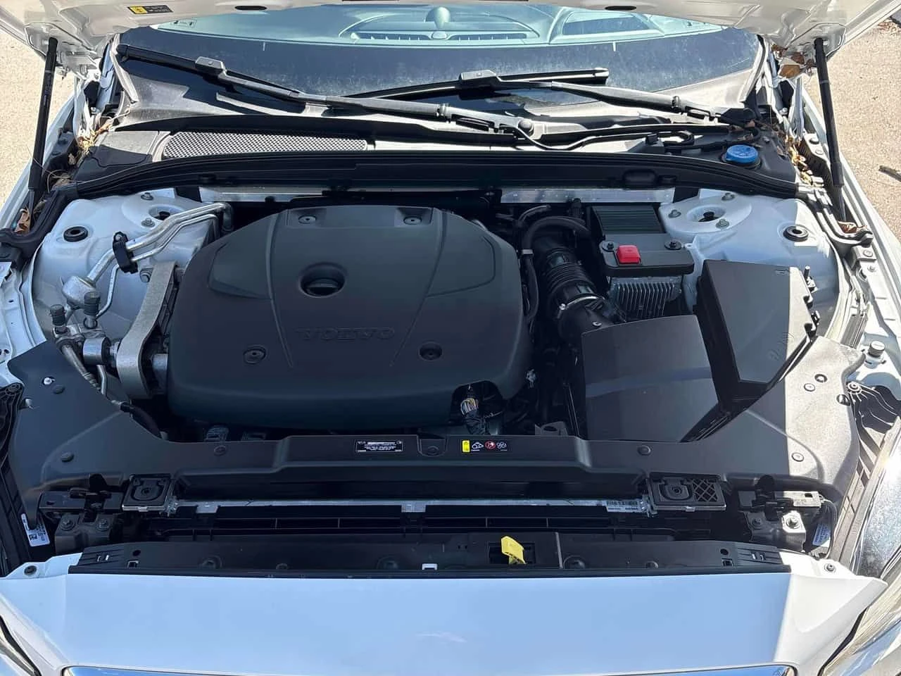 Volvo S60 Inscription/Bowers & Wilkins / 360 / DIS/ОБДУХВАНЕ, снимка 16 - Автомобили и джипове - 54181793