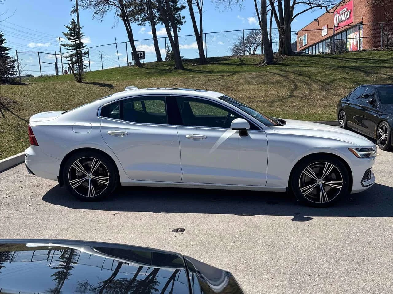 Volvo S60 Inscription/Bowers & Wilkins / 360 / DIS/ОБДУХВАНЕ, снимка 3 - Автомобили и джипове - 54181793