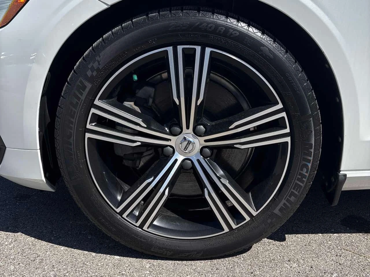 Volvo S60 Inscription/Bowers & Wilkins / 360 / DIS/ОБДУХВАНЕ, снимка 7 - Автомобили и джипове - 54181793