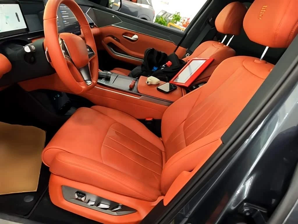 BYD Tang L AWD Flagship Edition autogeorge.com, снимка 16 - Автомобили и джипове - 54595390