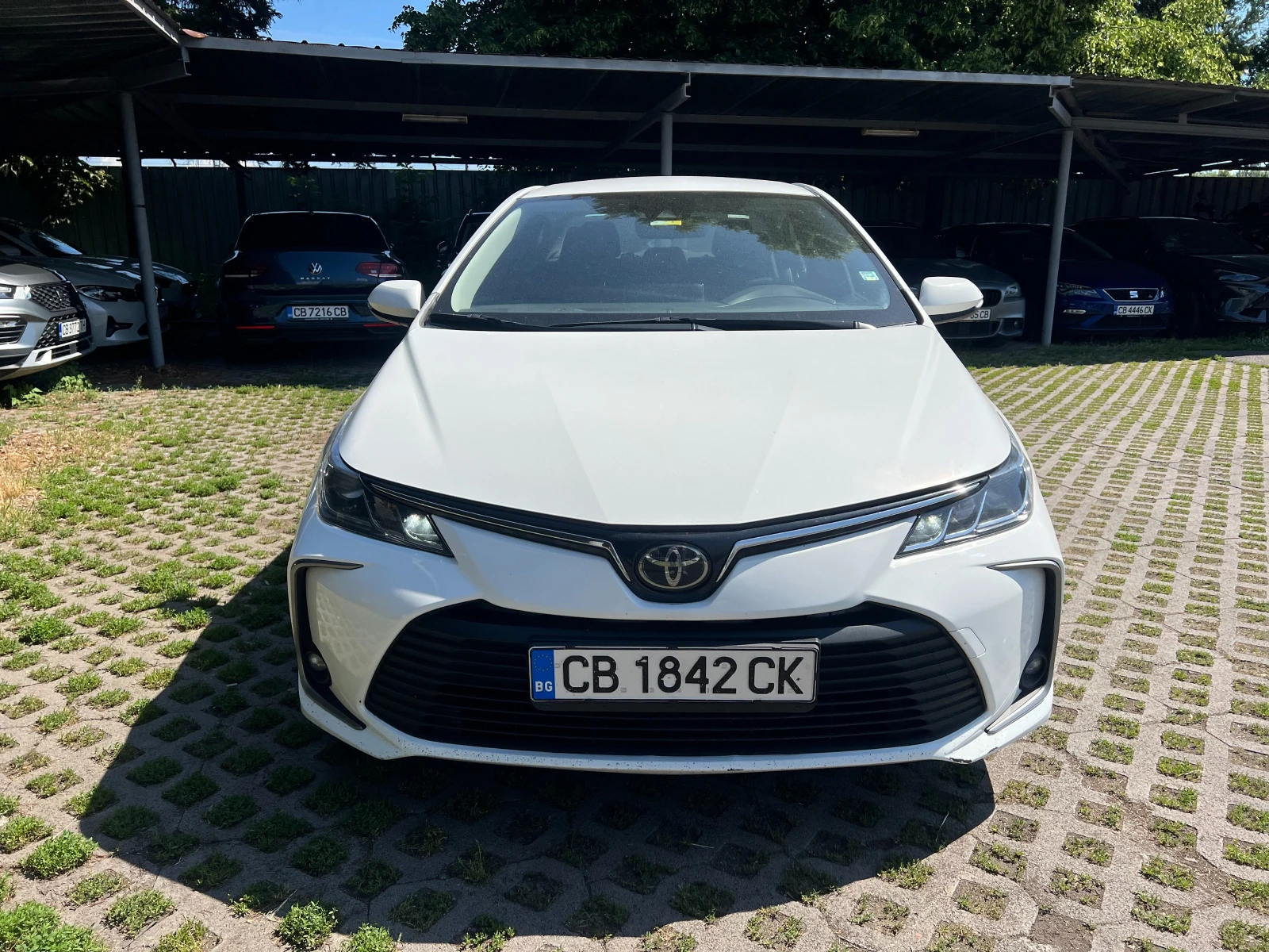 Toyota Corolla 1.5, снимка 2 - Автомобили и джипове - 54846420