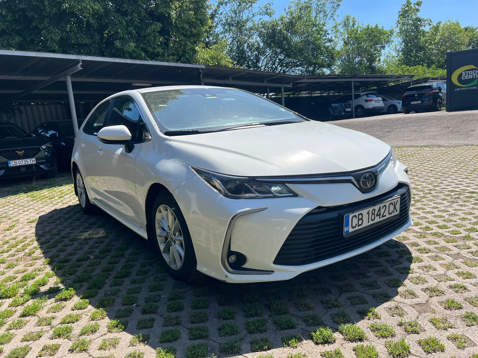 Toyota Corolla 1.5, снимка 6 - Автомобили и джипове - 54846420