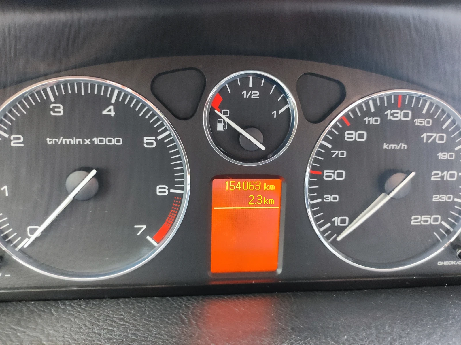 Peugeot 407, снимка 13 - Автомобили и джипове - 55080924
