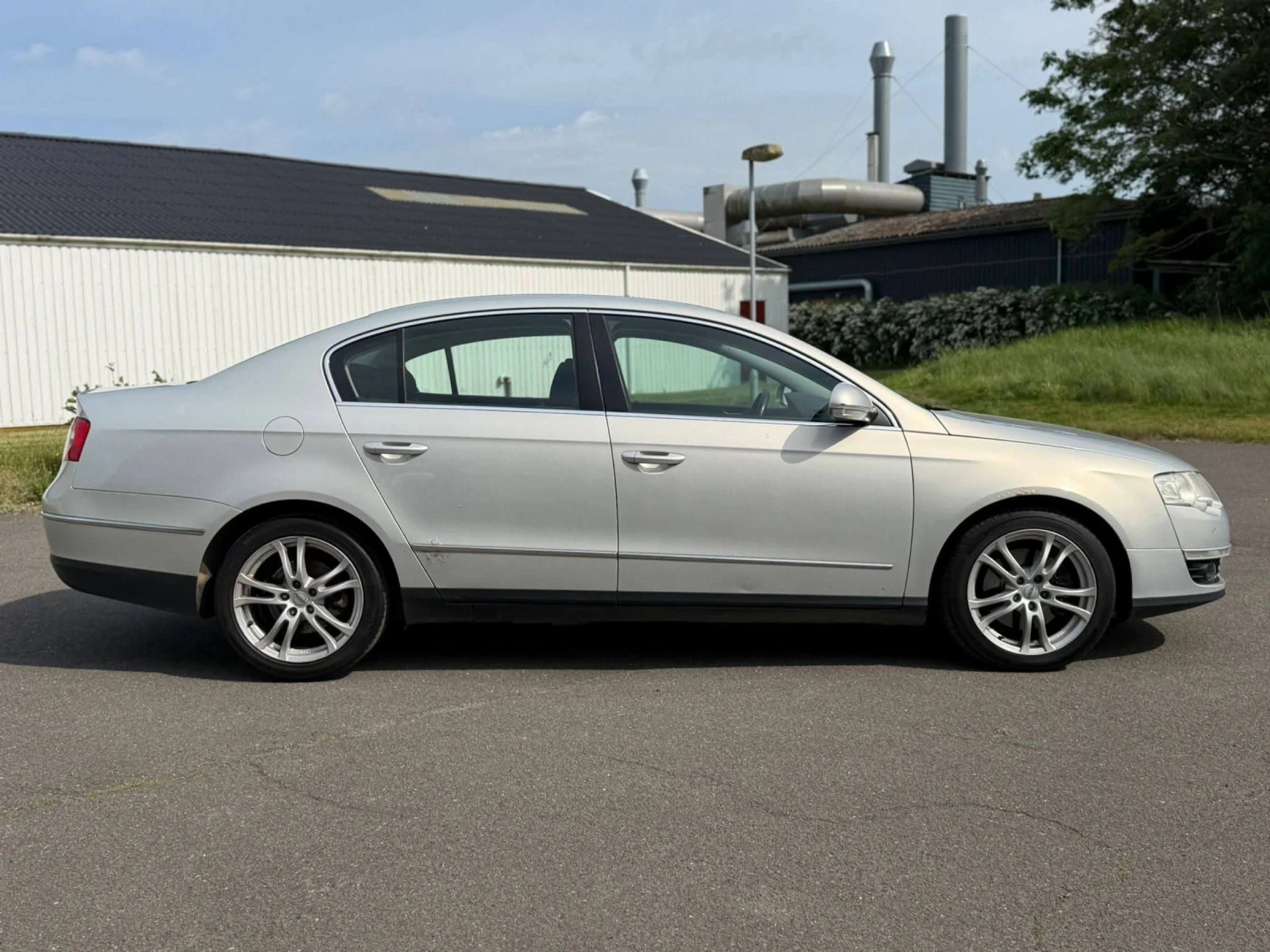 VW Passat, снимка 4 - Автомобили и джипове - 55278036