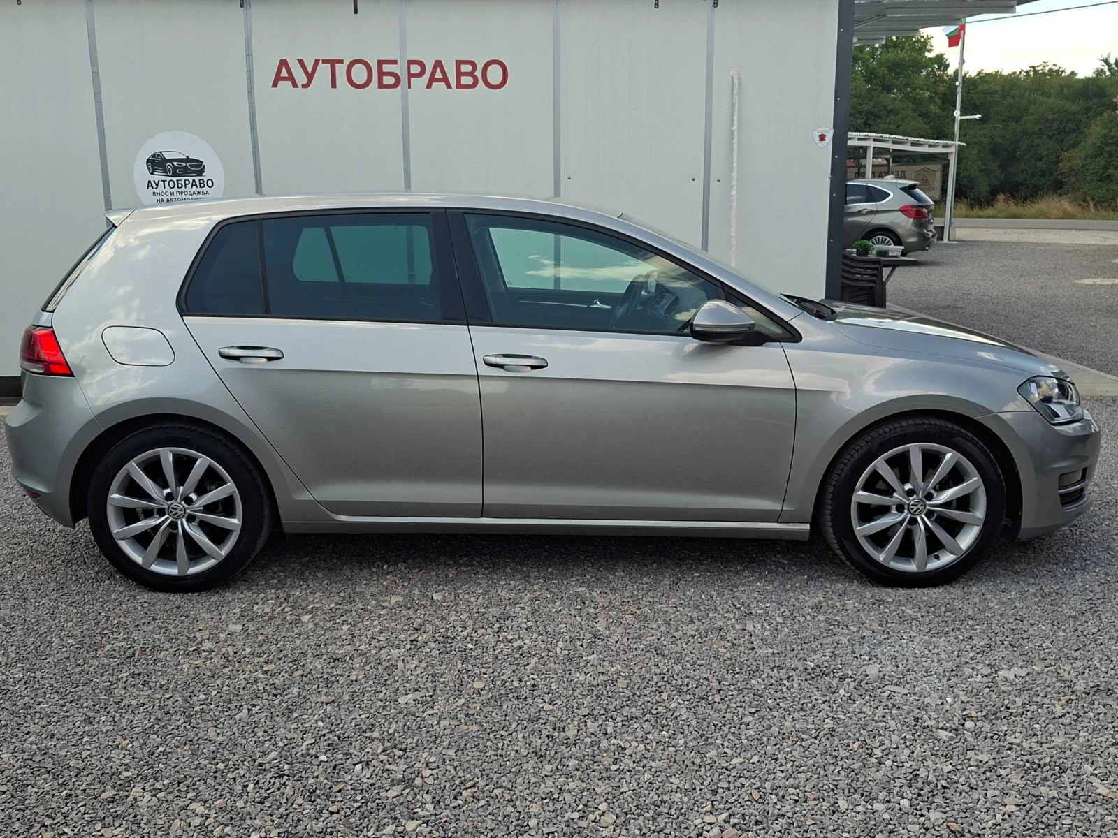 VW Golf 2.0TDI/150/High Line, снимка 5 - Автомобили и джипове - 55546644