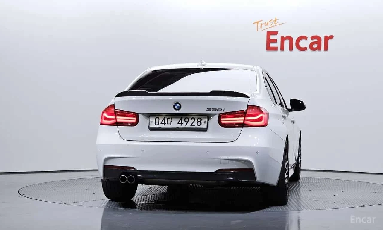 BMW 330 * 330i M Sport * ЦЕНА ДО БГ, снимка 4 - Автомобили и джипове - 55577923