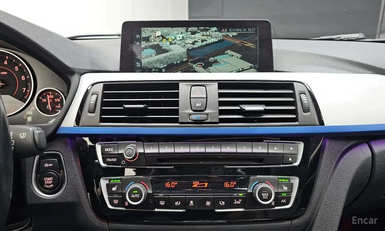 BMW 330 * 330i M Sport * ЦЕНА ДО БГ, снимка 9 - Автомобили и джипове - 55577923