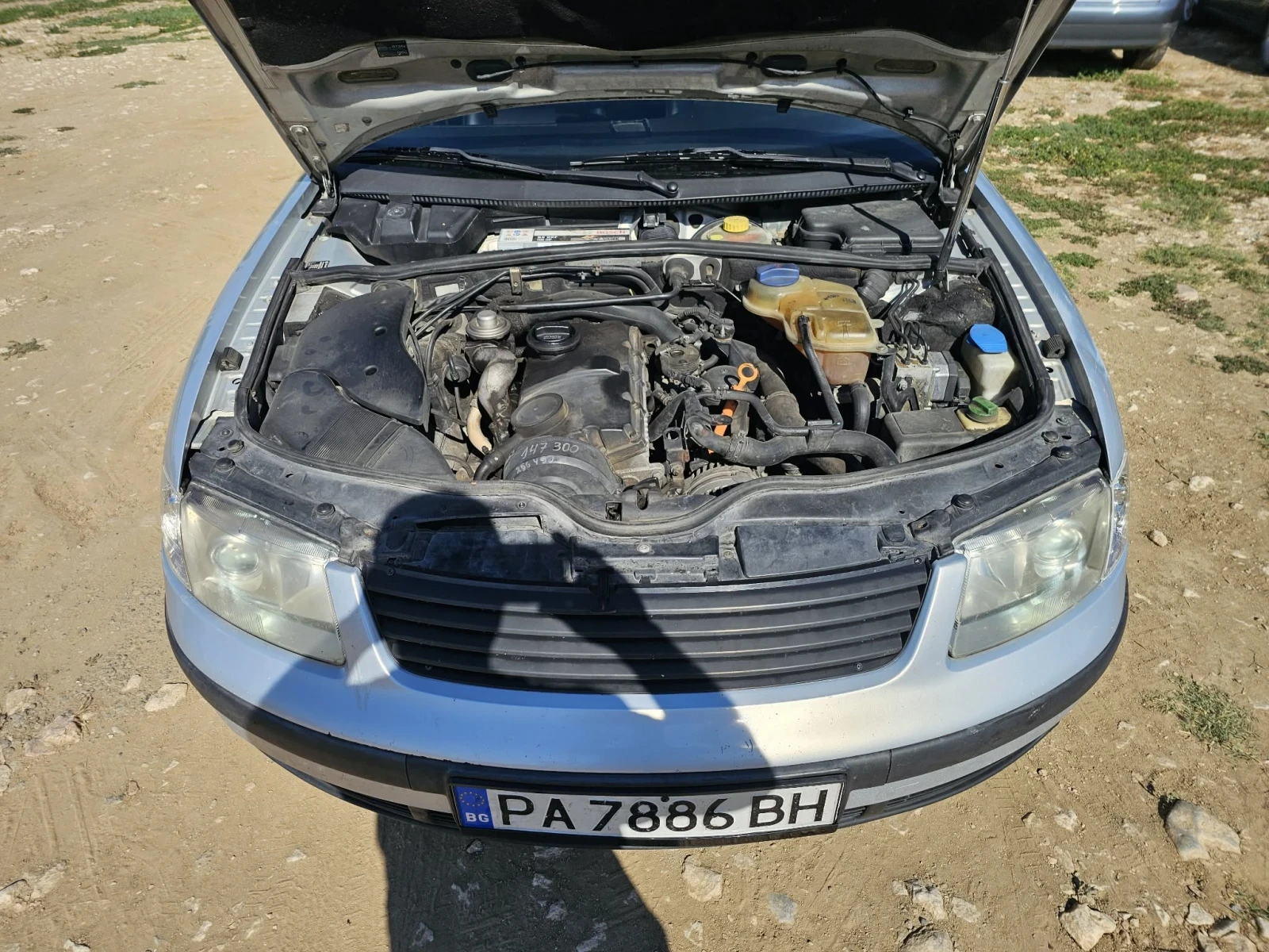 VW Passat, снимка 6 - Автомобили и джипове - 55697874