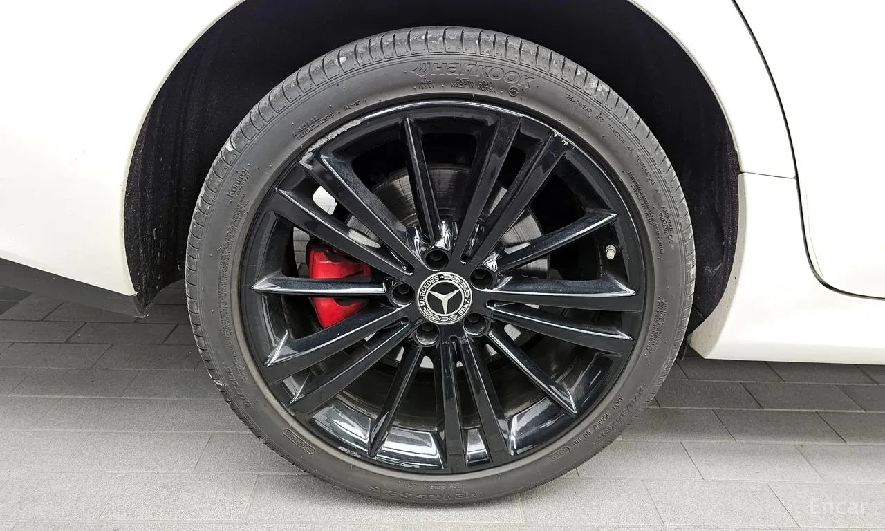 Mercedes-Benz CLS * CLS400d 4MATIC * ЦЕНА ДО БГ, снимка 16 - Автомобили и джипове - 55886881