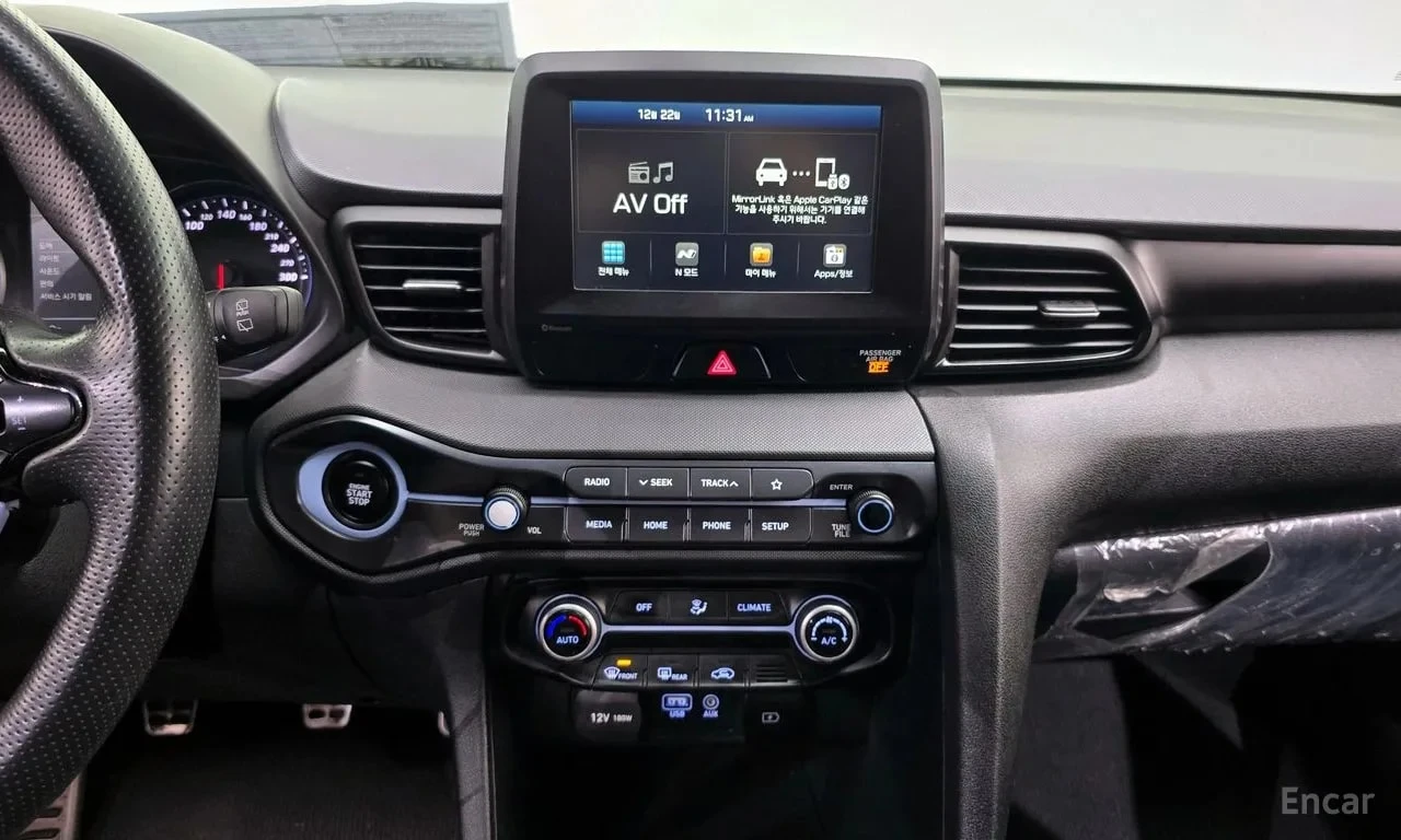 Hyundai Veloster  * 2.0 N * АВТОКРЕДИТ БЕЗ ПЪРВОНАЧАЛНА ВНОСКА* , снимка 16 - Автомобили и джипове - 55970658