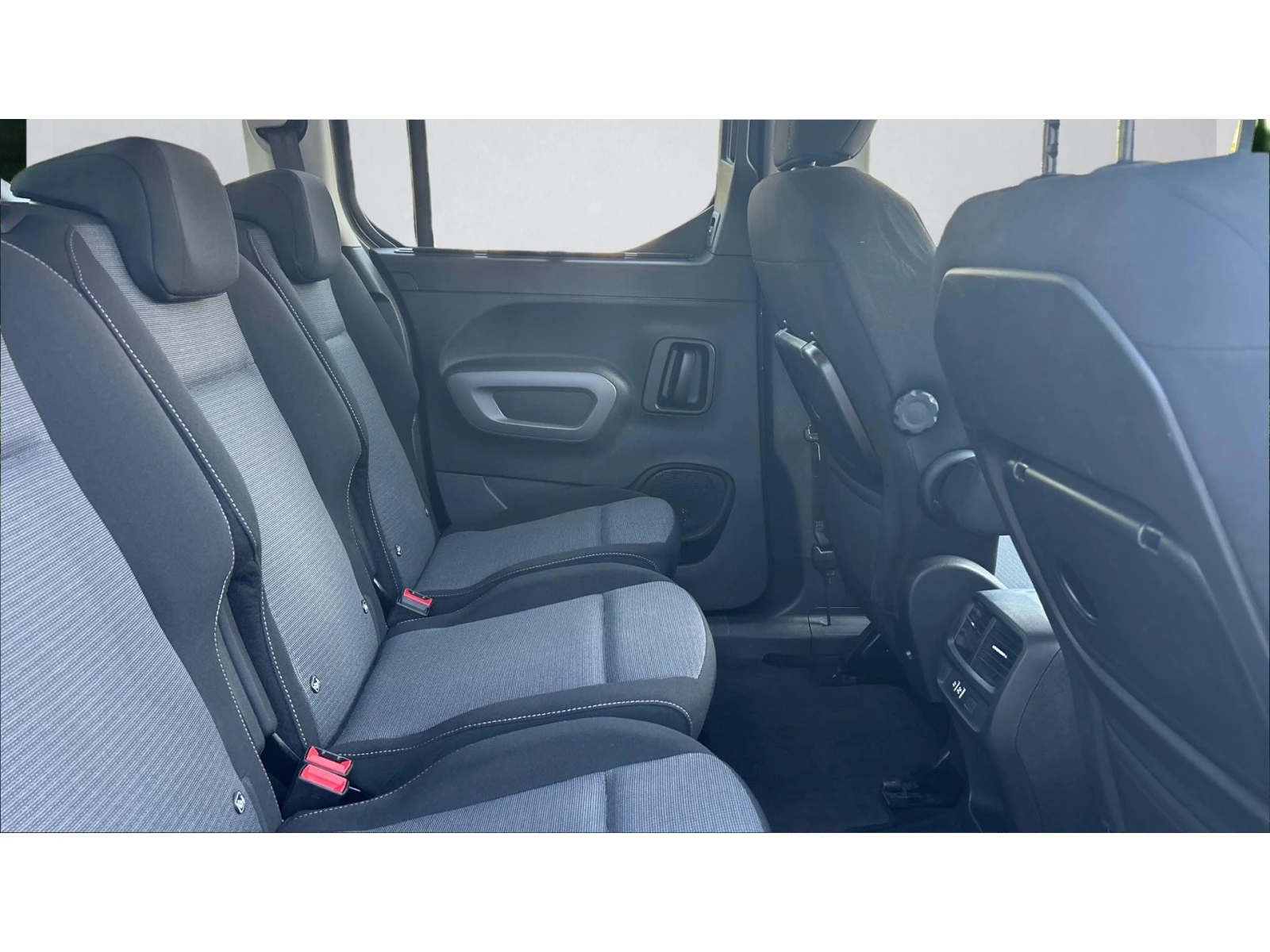 Toyota Proace City Verso Месечна вноска от 308  , снимка 7 - Автомобили и джипове - 56091049