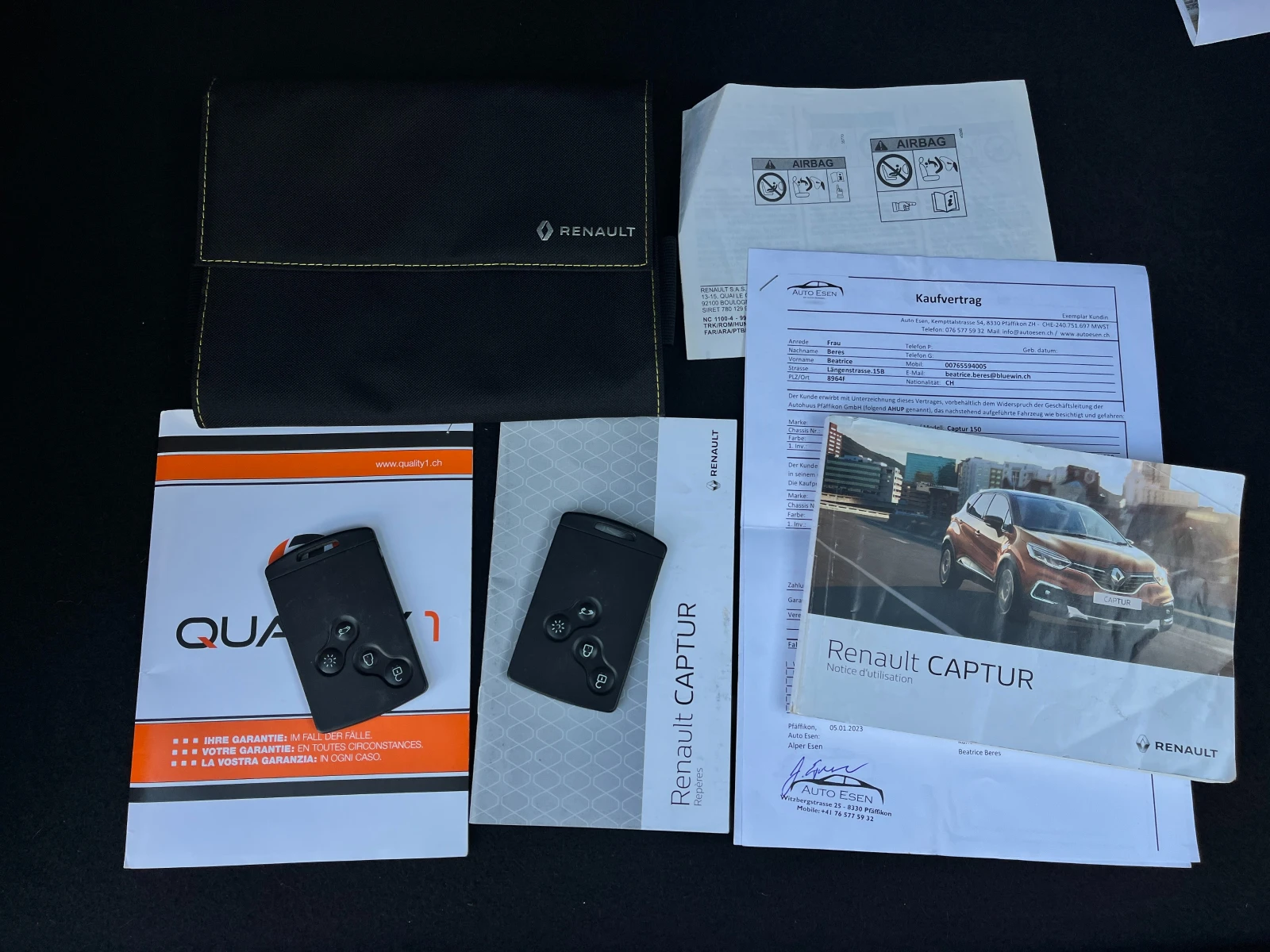 Renault Captur 1.3i AВТОМАТИК EURO6d , снимка 12 - Автомобили и джипове - 56157043