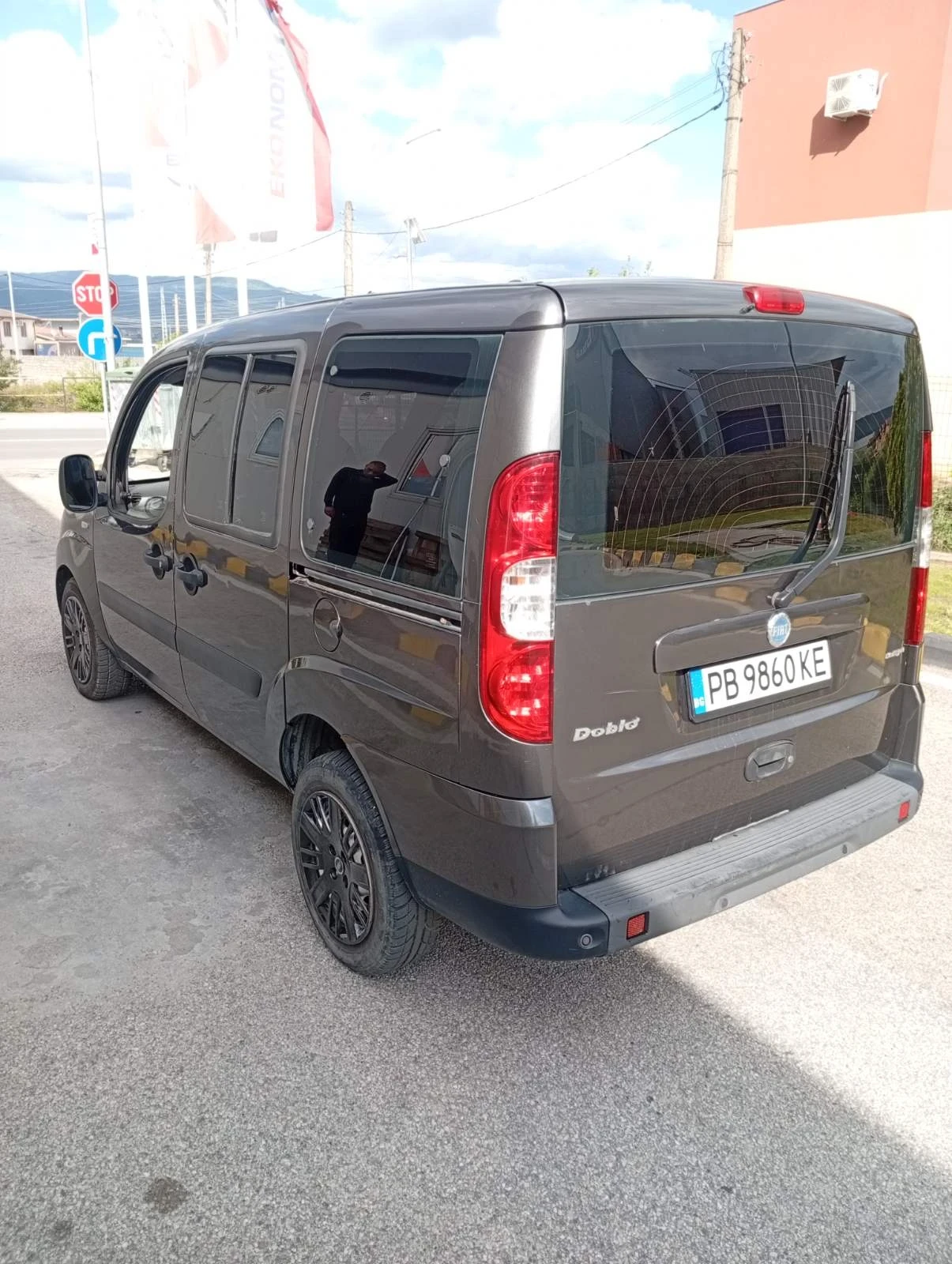 Fiat Doblo 1.3 multijet, снимка 4 - Автомобили и джипове - 56442619