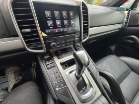 Porsche Cayenne  GTS * 360 * BOSE * АвтоКредит * (ЦЕНА ДО БГ), снимка 13