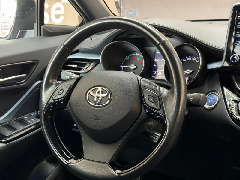 Toyota C-HR 2.0 HYBRID* TEAM DEUTSCHLAND* CAMERA* CARPLAY, снимка 10 - Автомобили и джипове - 45095159