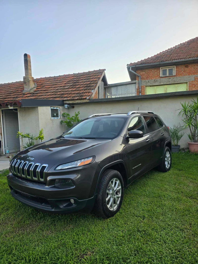 Jeep Cherokee Latitude 3.2 V6 4X4, снимка 7 - Автомобили и джипове - 47963841