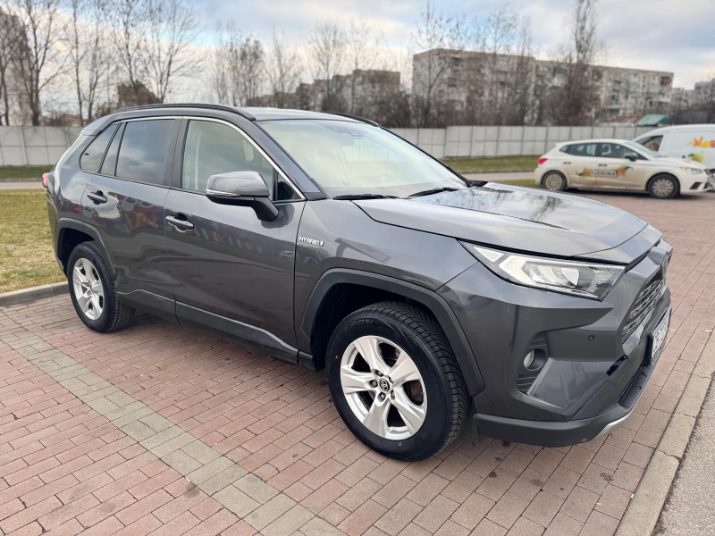 Toyota Rav4 HYBRID, снимка 6 - Автомобили и джипове - 49062225