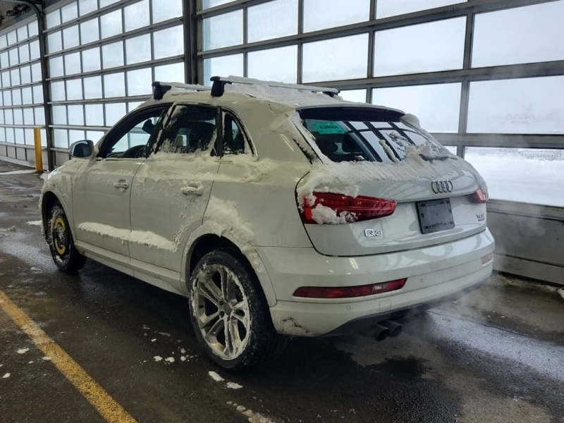 Audi Q3 * PROGRESSIV * CARFAX * БЕЗ ПЪРВОНАЧАЛНА ВНОСКА, снимка 4 - Автомобили и джипове - 53067952