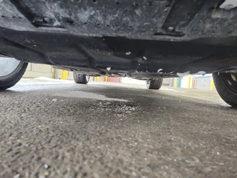 Audi Q3 * PROGRESSIV * CARFAX * БЕЗ ПЪРВОНАЧАЛНА ВНОСКА, снимка 17 - Автомобили и джипове - 53067952