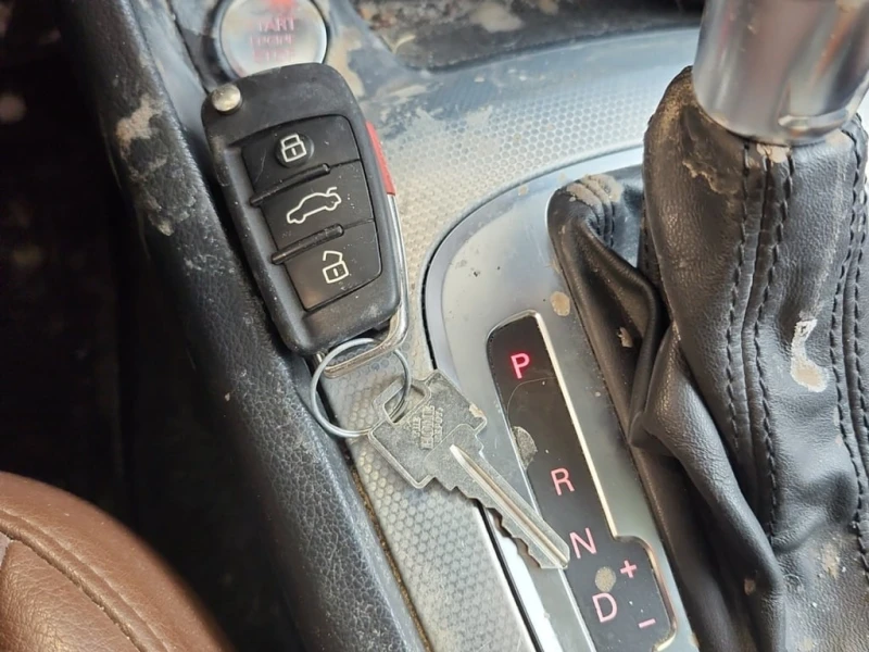 Audi Q3 * PROGRESSIV * CARFAX * БЕЗ ПЪРВОНАЧАЛНА ВНОСКА, снимка 8 - Автомобили и джипове - 53067952