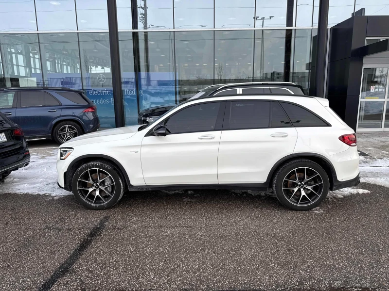 Mercedes-Benz GLC 43 AMG * 4MATIC* PANO* CARFAX* АВТОКРЕДИТ* , снимка 3 - Автомобили и джипове - 53189624