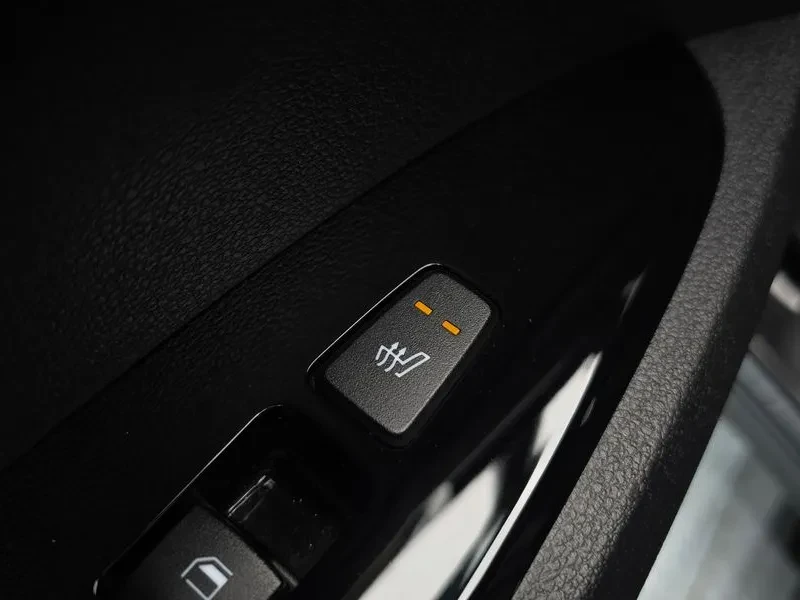 Kia Sportage Diesel 2.0 2WD| 184�.�. | Mobile.bg � ����������� 17