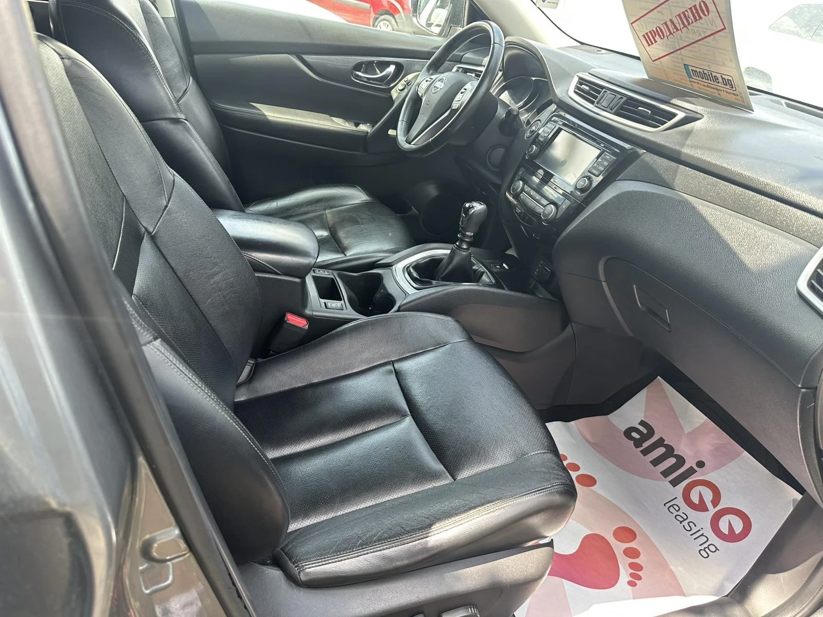 Nissan X-trail 1, 6 Tekna  - изображение 10