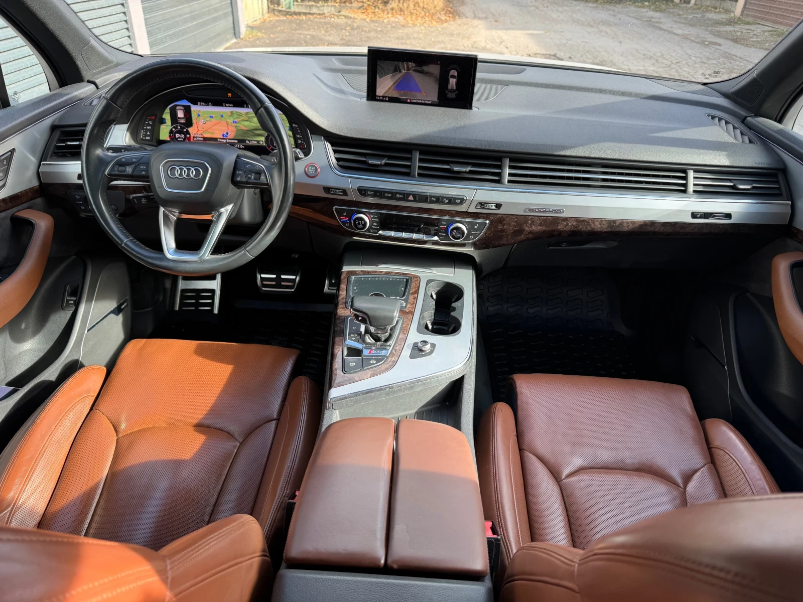 Audi SQ7 Full* ОБДУХВАНЕ* ПОДГРЕВ* ПАНОРАМА* КАМЕРА*  - изображение 10