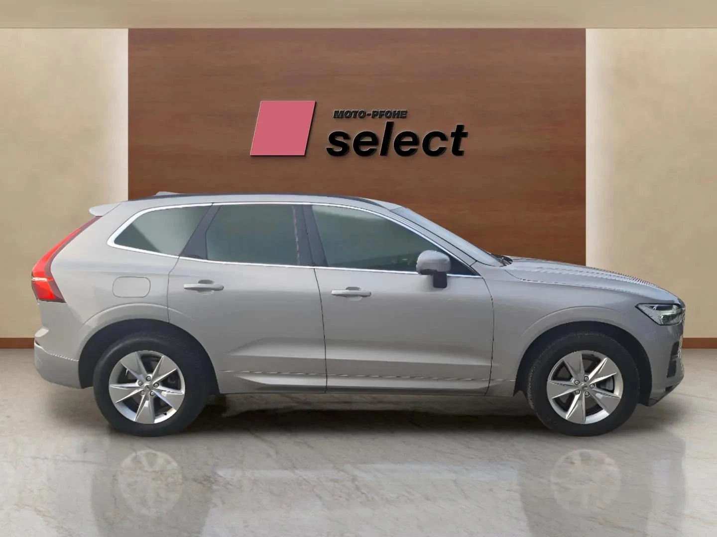 Volvo XC60 2.0L B4 - изображение 5