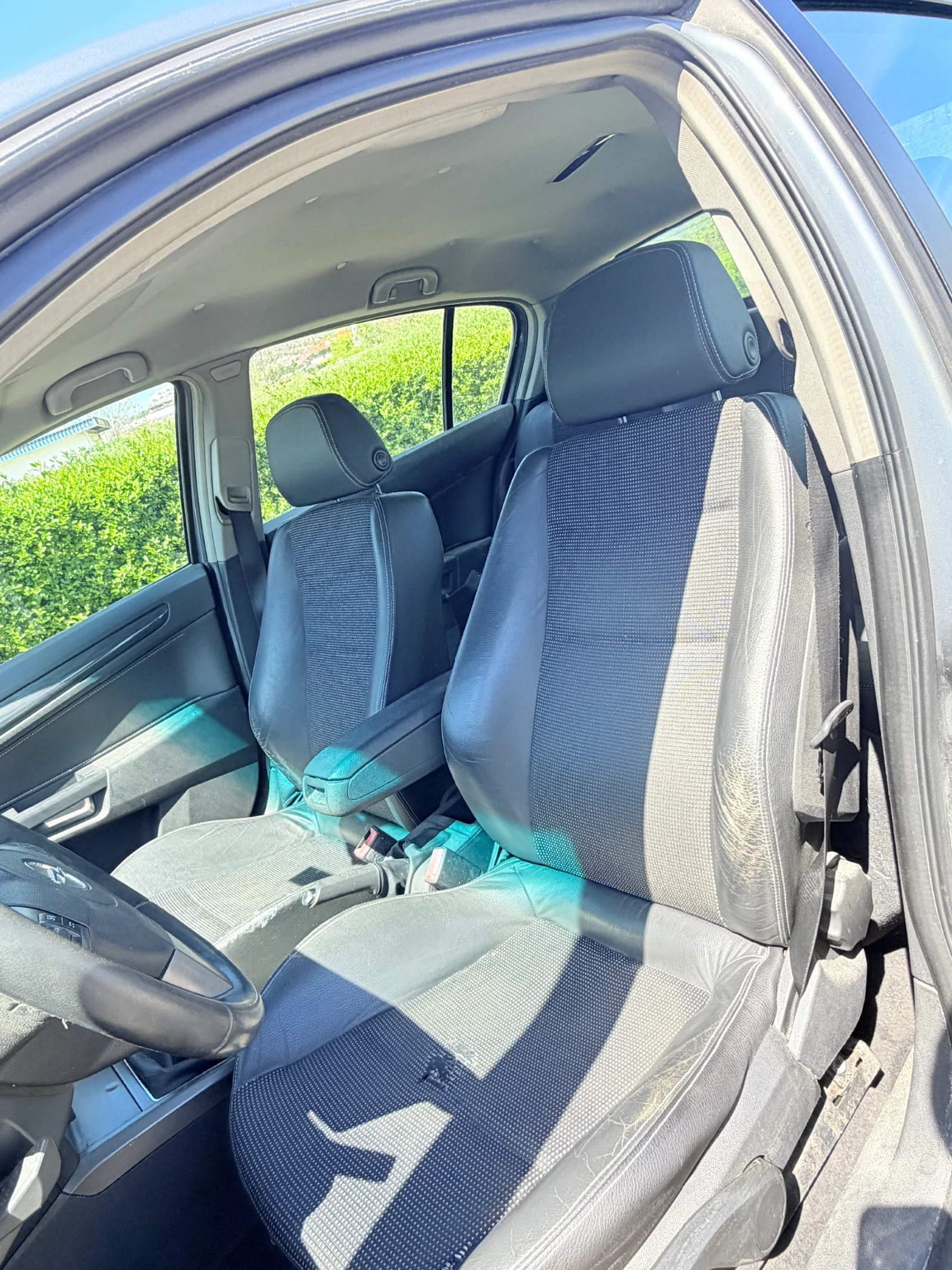 Opel Astra 1.9 CDti, снимка 8 - Автомобили и джипове - 54360883