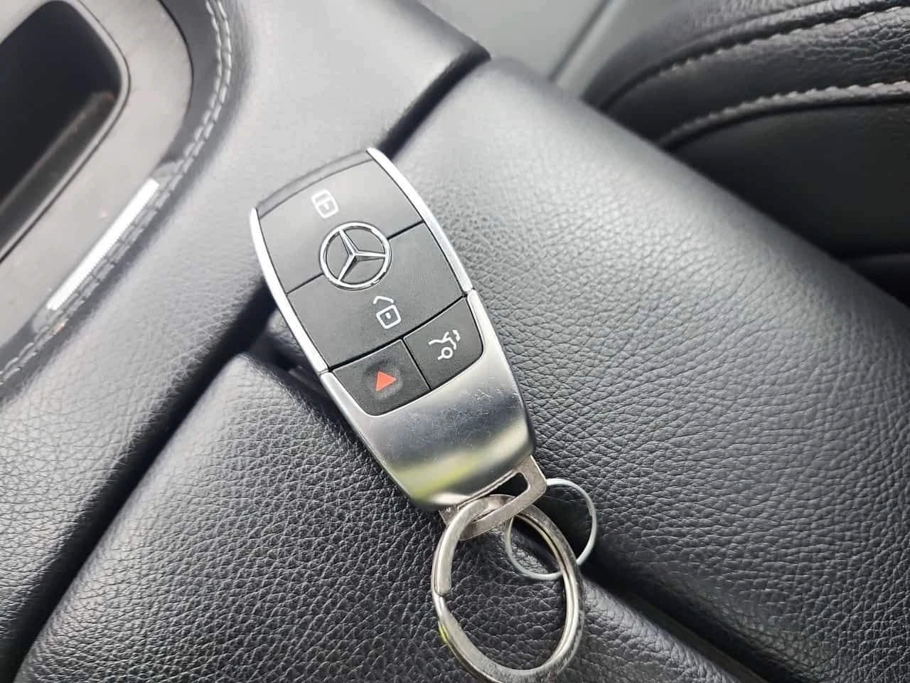 Mercedes-Benz GLE 450 AMG ДИСТРОНИК * 360 * BURMESTER * PANO * ПОДГРЕВИ, снимка 8 - Автомобили и джипове - 54611765