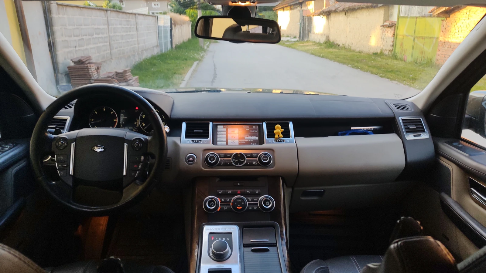 Land Rover Range Rover Sport HSE, снимка 5 - Автомобили и джипове - 54734679