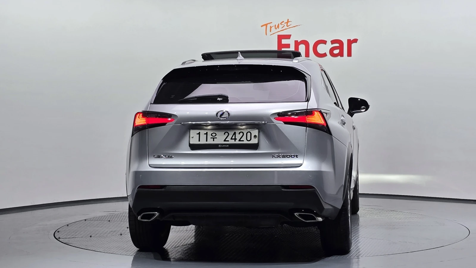 Lexus NX 200t * SUPREME* 2.0L* , снимка 3 - Автомобили и джипове - 54846198
