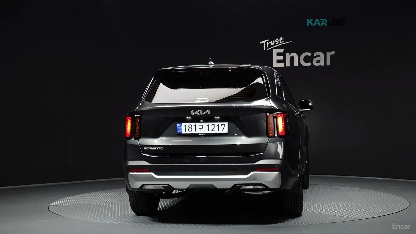 Kia Sorento 4TH GENERATION 2.2 DIESEL/HUD/DISTRONIC, снимка 4 - Автомобили и джипове - 54870600