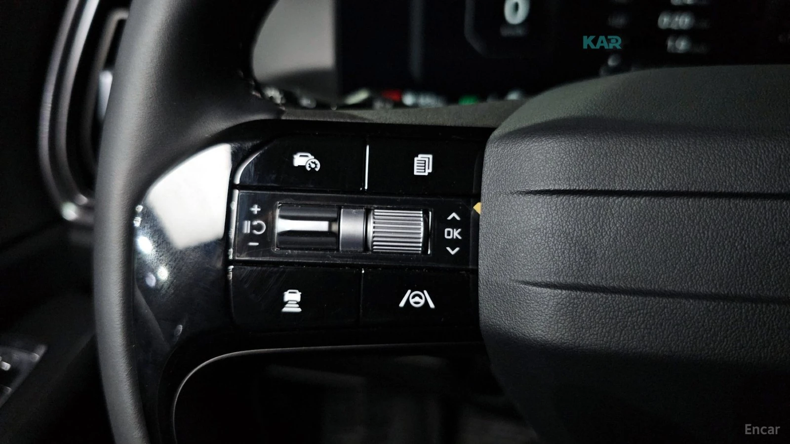 Kia Sorento 4TH GENERATION 2.2 DIESEL/HUD/DISTRONIC, снимка 11 - Автомобили и джипове - 54870600