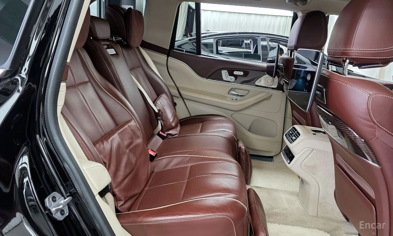 Mercedes-Benz GLS 600 MAYBACH* DISTRONIC* BURMESTER* TV* HEAD-UP* 360* , снимка 15 - Автомобили и джипове - 55224850