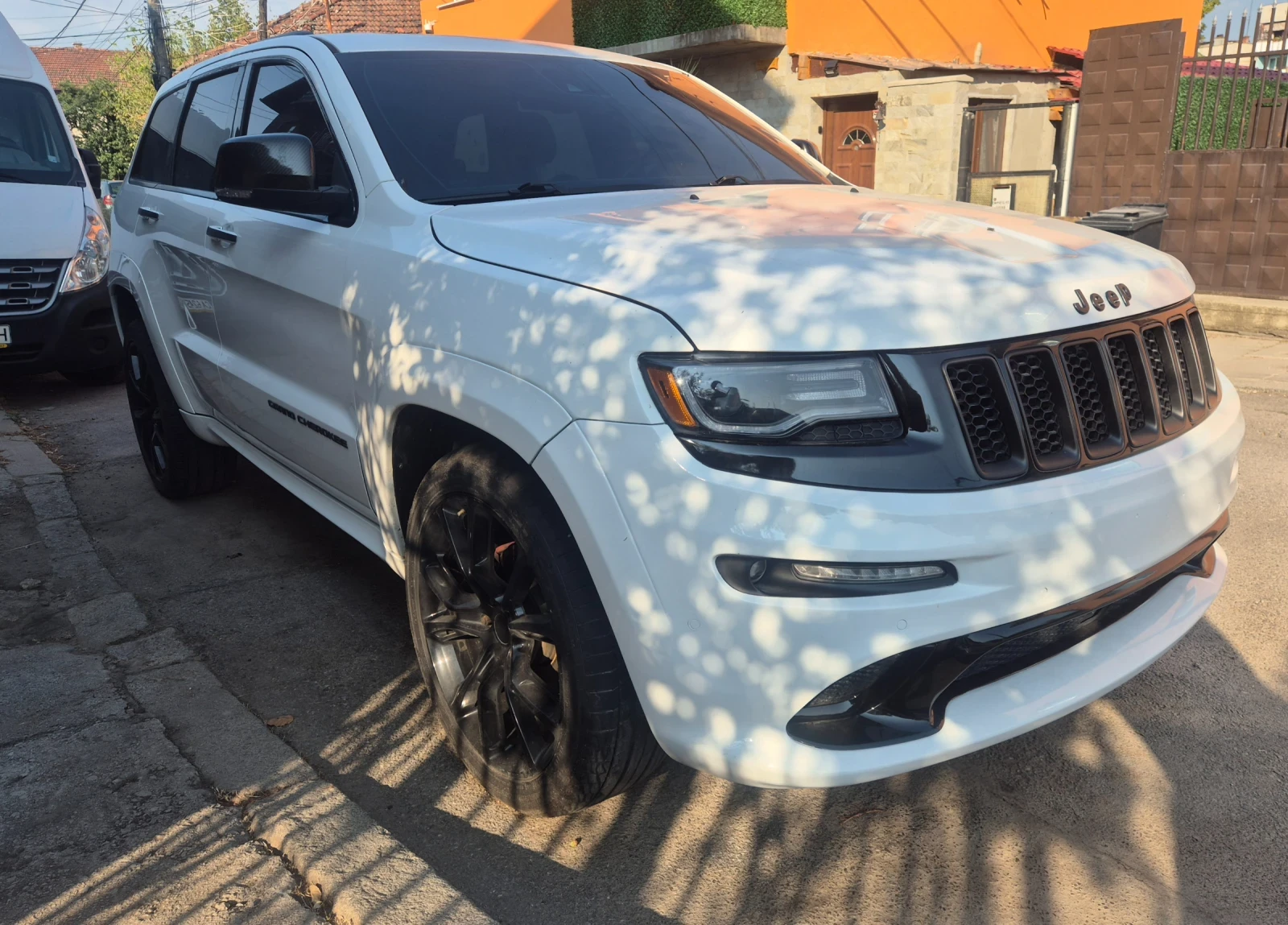 Jeep Grand cherokee 3.6 High Altitude , снимка 2 - Автомобили и джипове - 55697724