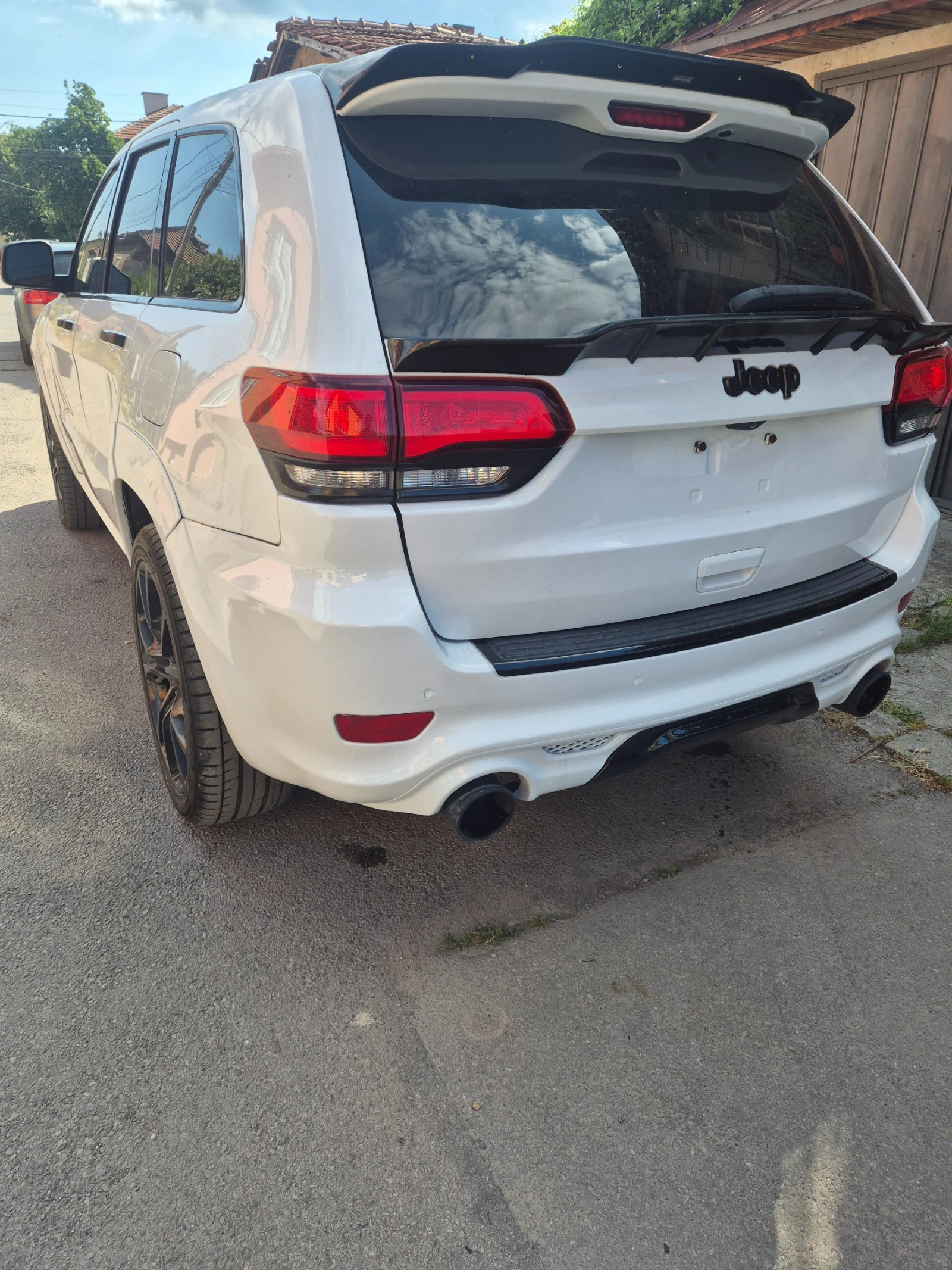 Jeep Grand cherokee 3.6 High Altitude , снимка 9 - Автомобили и джипове - 55251042