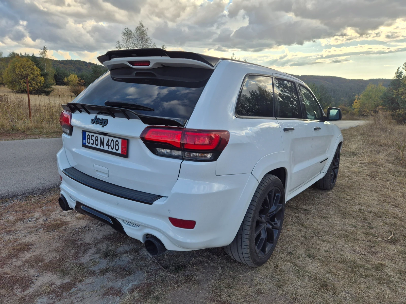 Jeep Grand cherokee 3.6 High Altitude , снимка 4 - Автомобили и джипове - 56604653