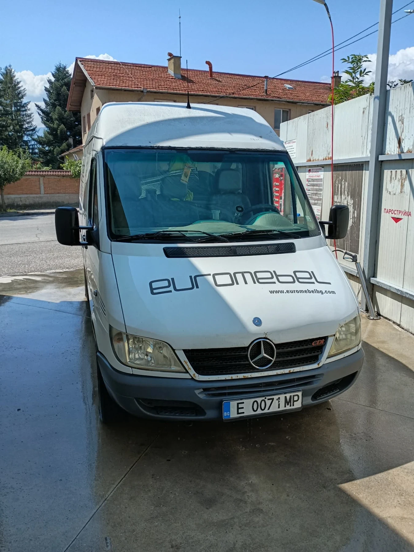 Mercedes-Benz Sprinter 211