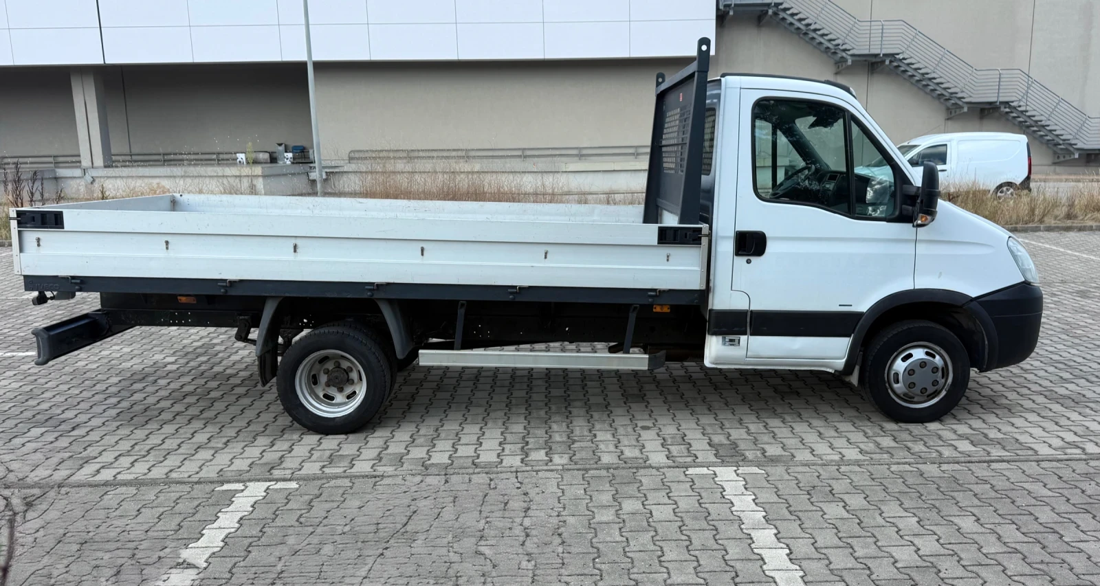 Iveco Daily 50C15/N1 - Б кат./3.0D/150kc/6ck/167хил.км/Бордови, снимка 4 - Камиони - 55943115