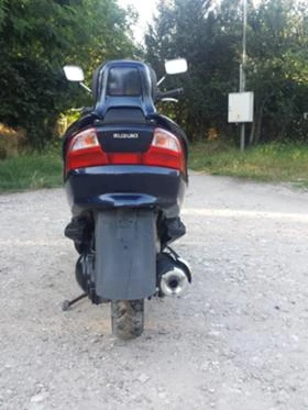 Suzuki Burgman 250 Injekcion , снимка 3