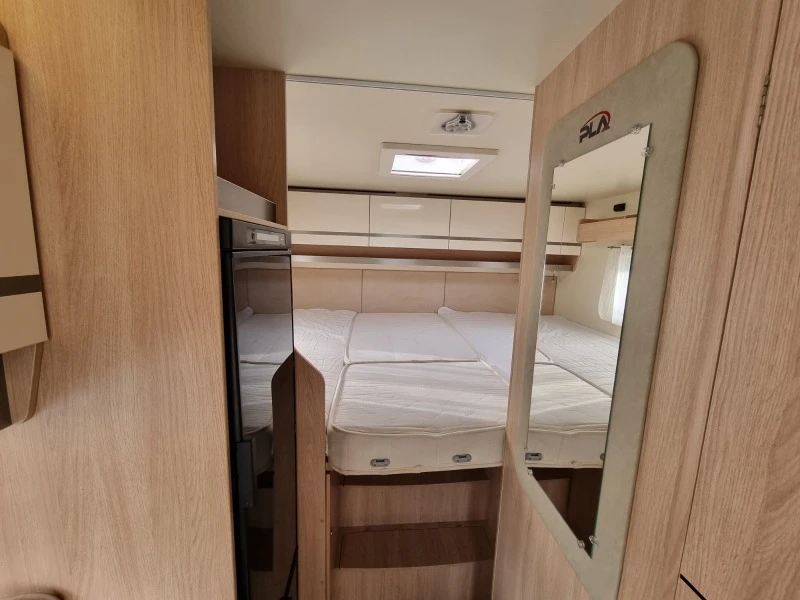 Кемпер Giottiline Siena 385 !!! С отстъпка 5555EUR!!!, снимка 12 - Каравани и кемпери - 47218838