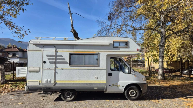 Кемпер HYMER / ERIBA Swing 544, снимка 2 - Каравани и кемпери - 50725383
