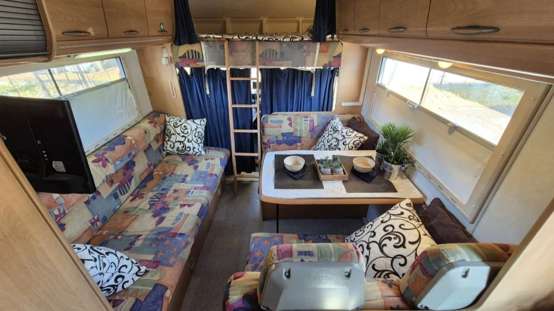 Кемпер HYMER / ERIBA Swing 544, снимка 4 - Каравани и кемпери - 50725383