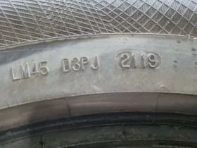 Гуми Зимни 235/60R18, снимка 4