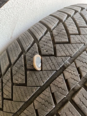 Гуми Зимни 235/60R18, снимка 5